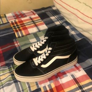 Men’s high top vans